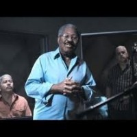 JWT Puerto Rico scoops Cannes PR Grand Prix with with 'get off your butts' salsa message for local bank