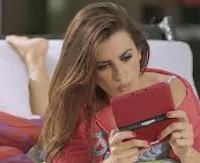 Cruz sisters sprinkle stardust over new Super Mario