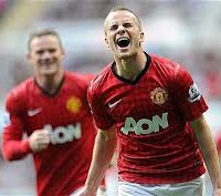 Nike lines up £1bn kit deal with Manchester United and hated owners the Glazers