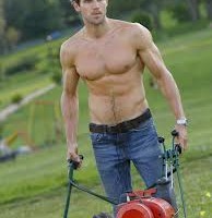 BETC London's gals choose the hunk for Diet Coke